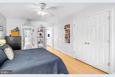 213 9th Street SE, Washington, DC 20003 - Photo 34