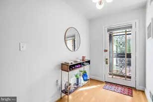 213 9th St SE, Washington, DC 20003 - Photo 6