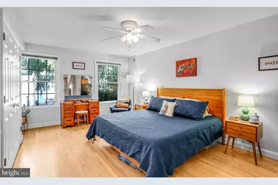 213 9th Street SE, Washington, DC 20003 - Photo 32