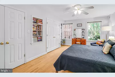 213 9th Street SE, Washington, DC 20003 - Photo 30