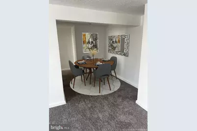 324 37th Street SE #202, Washington, DC 20019 - Photo 2