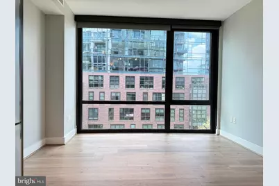 1300 4th Street SE #402, Washington, DC 20003 - Photo 6