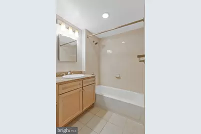 1150 K Street NW #1307, Washington, DC 20005 - Photo 24