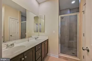 311 I St SE, Washington, DC 20003 - Photo 14