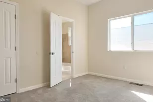 5523 Hunts Pl NE, Washington, DC 20019 - Photo 46