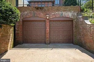 3111 Idaho Ave NW, Washington, DC 20016 - Photo 32