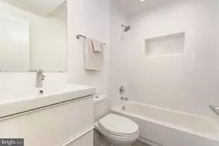 1741 1st St NW, Washington, DC 20001 - Photo 38