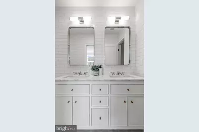 626 I Street NE, Washington, DC 20002 - Photo 50