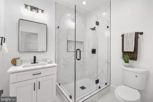 113 18th St SE, Washington, DC 20003 - Photo 20