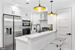 113 18th St SE, Washington, DC 20003 - Photo 6