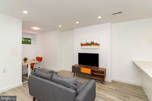 1741 1st St NW, Washington, DC 20001 - Photo 30