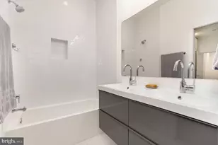 1741 1st St NW, Washington, DC 20001 - Photo 26