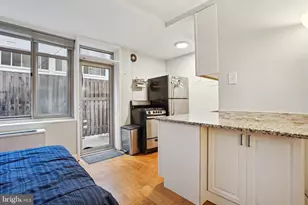 940 25th St NW, Washington, DC 20037 - Photo 8