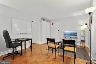 940 25th St NW, Washington, DC 20037 - Photo 4