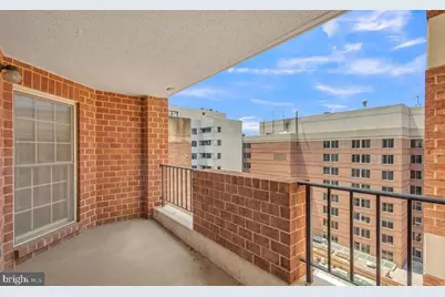 1230 23rd Street NW #818, Washington, DC 20037 - Photo 10