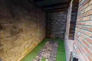 2825 Sherman Ave NW, Washington, DC 20001 - Photo 16