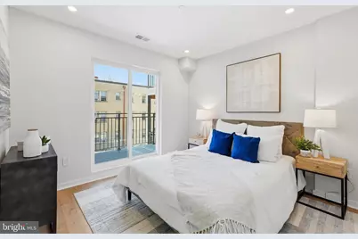 2606 41st Street NW #3, Washington, DC 20007 - Photo 8