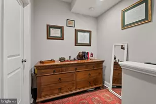 1018 13th St SE, Washington, DC 20003 - Photo 28