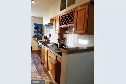 1377 F Street NE, Washington, DC 20002 - Photo 4