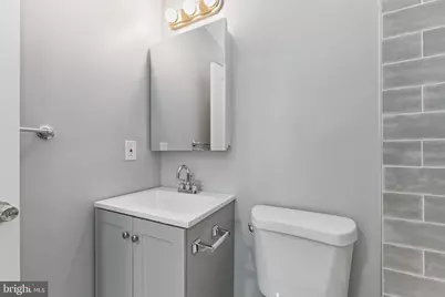 2021 E Street NE #4, Washington, DC 20002 - Photo 12