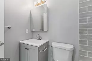 2021 E St NE, Washington, DC 20002 - Photo 12