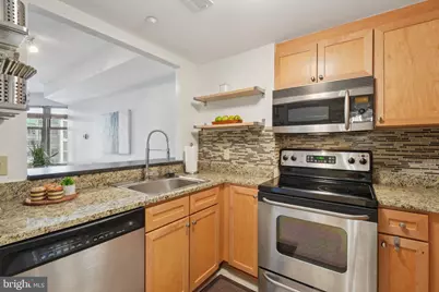 1150 K Street NW #1111, Washington, DC 20005 - Photo 4