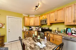 815 4th St NE, Washington, DC 20002 - Photo 8