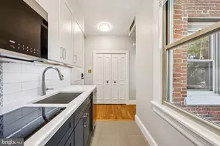 18 9th St NE, Washington, DC 20002 - Photo 8