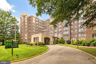 4000 Cathedral Ave NW, Washington, DC 20016 - Photo 34