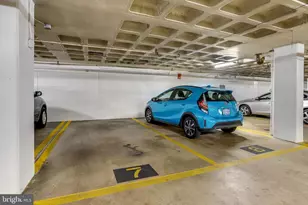 4101 Cathedral Ave NW, Washington, DC 20016 - Photo 34