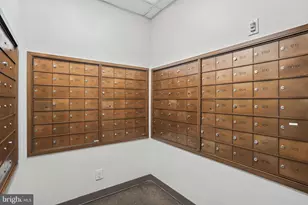 4101 Cathedral Ave NW, Washington, DC 20016 - Photo 50