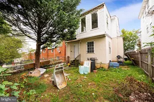 4225 Gault Pl NE, Washington, DC 20019 - Photo 30