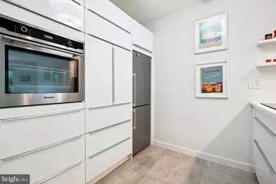 2141 Wisconsin Avenue NW #103, Washington, DC 20007 - Photo 8