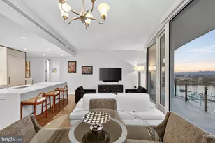 601 Wharf St SW, Washington, DC 20024 - Photo 16