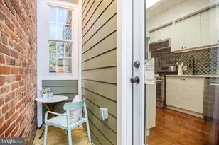 1113 Holbrook Terrace NE, Washington, DC 20002 - Photo 4