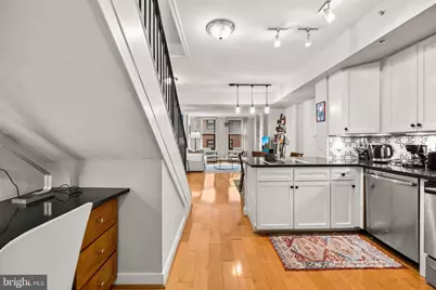 631 D Street NW #845, Washington, DC 20004 - Photo 2