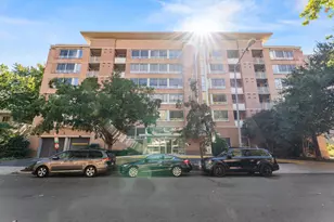 350 G St SW, Washington, DC 20024 - Photo 26