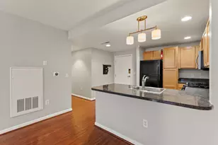 350 G St SW, Washington, DC 20024 - Photo 4