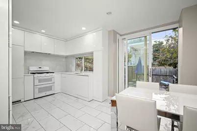 1906 37th Street NW, Washington, DC 20007 - Photo 8