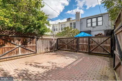 1906 37th Street NW, Washington, DC 20007 - Photo 2
