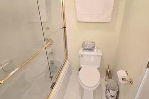 2111 Wisconsin Ave NW, Washington, DC 20007 - Photo 10