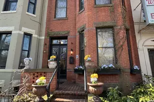 811 Massachusetts Ave NE, Washington, DC 20002 - Photo 2