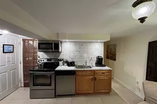 811 Massachusetts Ave NE, Washington, DC 20002 - Photo 42