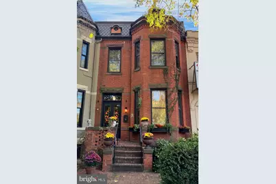 811 Massachusetts Avenue NE, Washington, DC 20002 - Photo 1