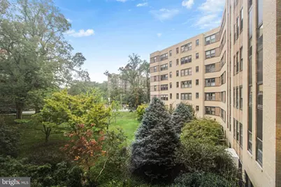 3901 Cathedral Avenue NW #201, Washington, DC 20016 - Photo 10
