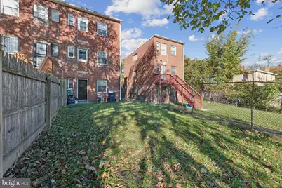 339 54th Street NE, Washington, DC 20019 - Photo 4