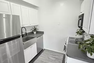 610 Longfellow St NW, Washington, DC 20011 - Photo 4