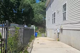 1728 Galen St SE, Washington, DC 20020 - Photo 32
