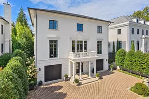2107 Foxhall Rd NW, Washington, DC 20007 - Photo 4