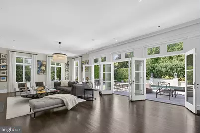 2107 Foxhall Road NW, Washington, DC 20007 - Photo 30